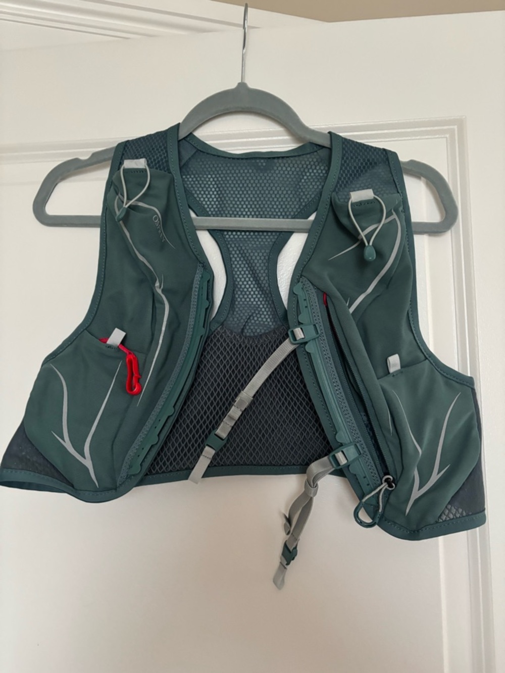 Opresy Trail Running Hydration Vest in Teal Green